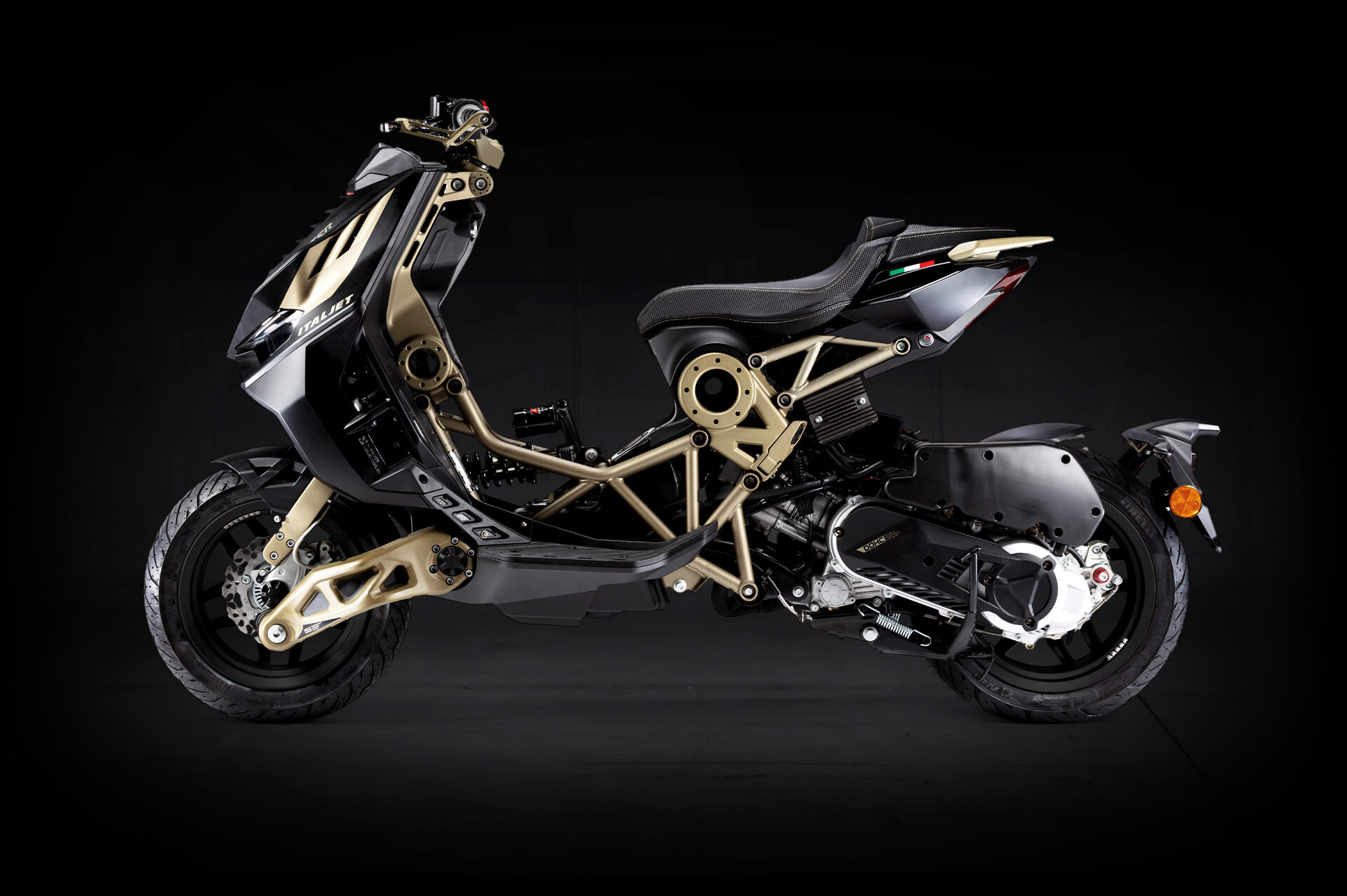 Black-Gold